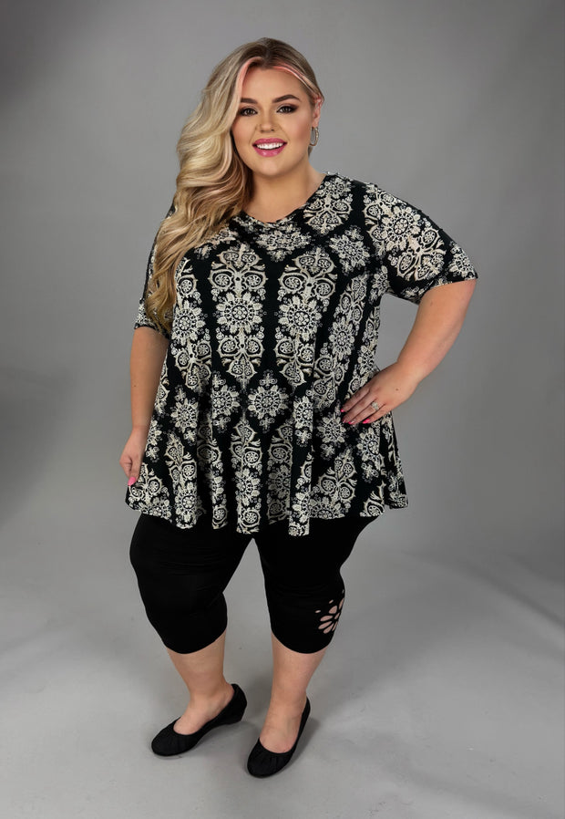 100 PSS {Class It Up} Black White Medallion Print V-Neck Top EXTENDED PLUS SIZE 3X 4X 5X
