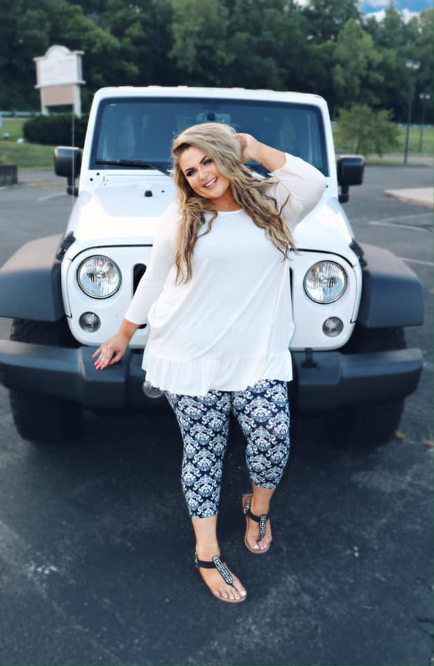 LEG-81 Blue & White Damask Print Leggings PLUS SIZE