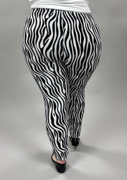 LEG-48 {3D Thoughts} Black & White Leggings EXTENDED PLUS SIZE 3X/5X