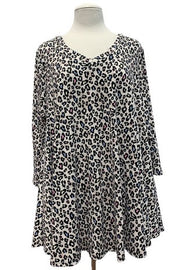 35 PQ-M {Looking Different} Taupe Leopard Print Top EXTENED PLUS SIZE 3X 4X 5X