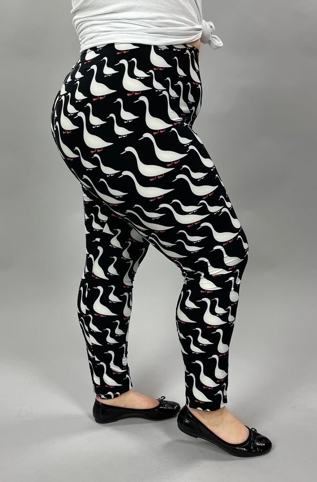 LEG-57 {Bye Bye Birdie} Black Bird Print Leggings  EXTENDED PLUS SIZE 3X/5X