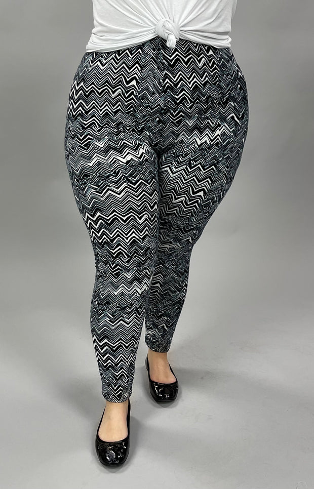 LEG-38 {Zigzagging Away} Black Zigzag Print Leggings  EXTENDED PLUS SIZE 3X/5X