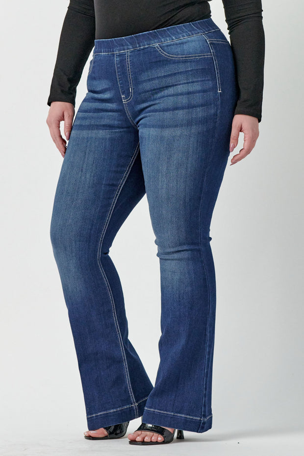 LEG-25 {Ms. Cello} Med Denim Pull On Flare Jeans PLUS SIZE 1X 2X 3X